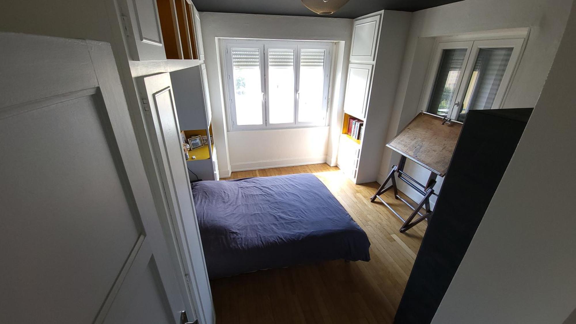 Centre Apartment *
